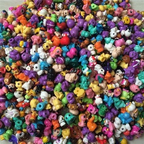 30pcslot Soft 2cm Squinkies Toys Mixed Lot In Random With No