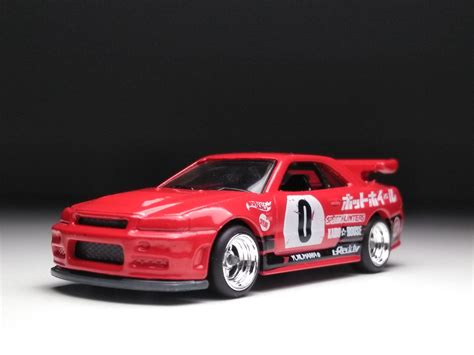 Hot Wheels NISSAN SKYLINE R GTR Red Custom Real Rubber Tires My Dream Car Dream Cars