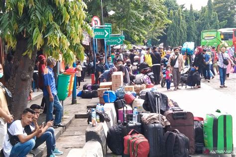 Semua Terminal Bus AKAP Di DKI Jakarta Sudah Beroperasi Normal ANTARA