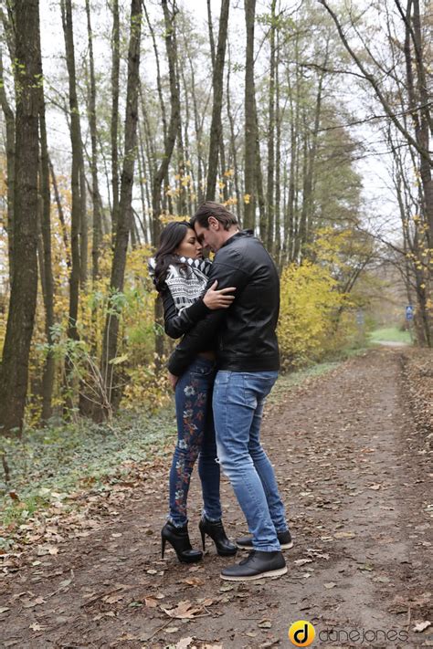 Tanned Milf Cristina Miller Gets Pleasantly Fucked On The Sofa Milf Fox