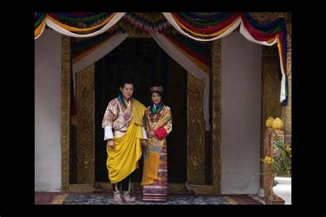 King Queen Receive Wishes From Political Parties As Bhutan Anticipates