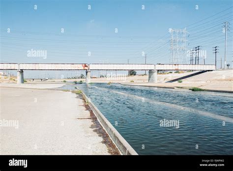 Los Angeles River Bridge Hi Res Stock Photography And Images Alamy