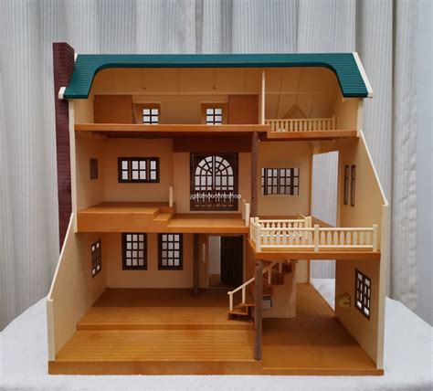 Sylvanian Families House On The Hill Same Oakwood Manor On Carousell