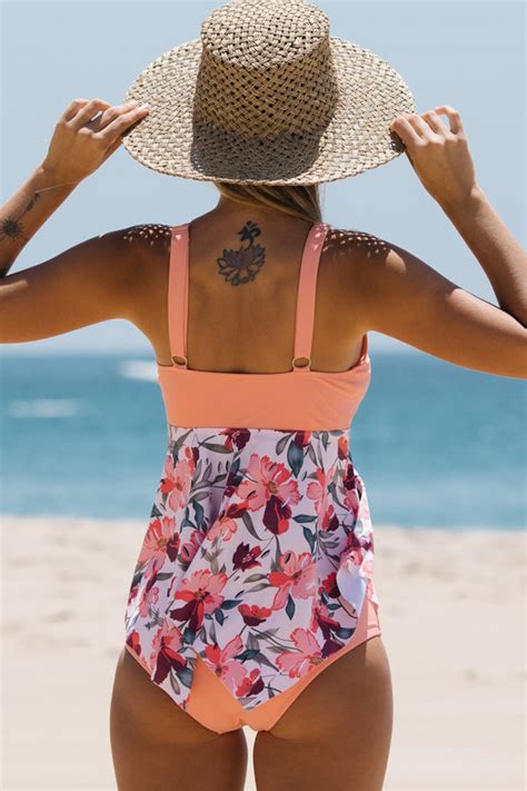 Cute Patchwork Flower Print Ruffle Hem Tankini Set Beachsissi