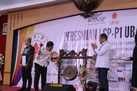 Tingkatkan Kualitas Lulusan Ubaya Resmikan LSP P1 Universitas