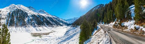 Austria Tirol Serfaus XXL Panorama Gipfel Schnee Alpen Furgler