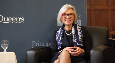 Chief Justice Beverley Mclachlin Visits Queens The Queen S Journal