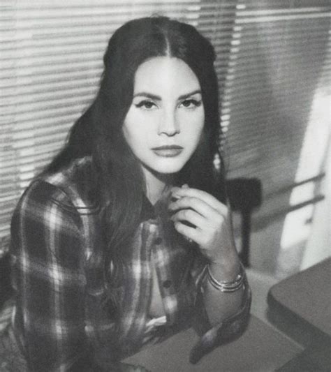 Mulher Viado On Twitter RT LDRaddic Novo Foto De Lana Del Rey Por