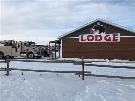 Bears Den Lodge Tourism Saskatchewan