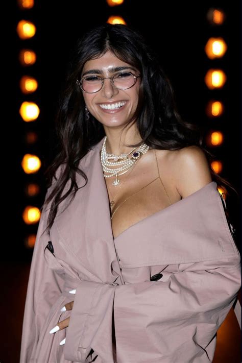 Mia Khalifa The Egonlab Menswear Spring Summer Show In Paris