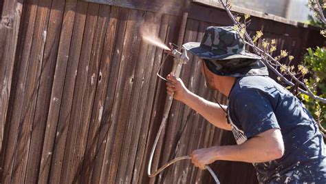 Best Sprayers For Staining Fence To Achieve A Professional Look