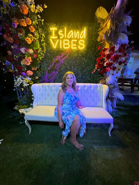 meet kim goldstein canvasrebel magazine