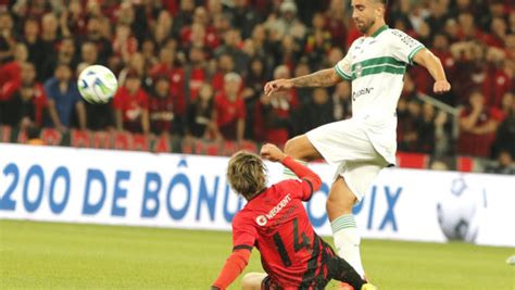 Rodrigo Pinho Completa Tr S Meses Sem Marcar E Vira Reserva No Coritiba