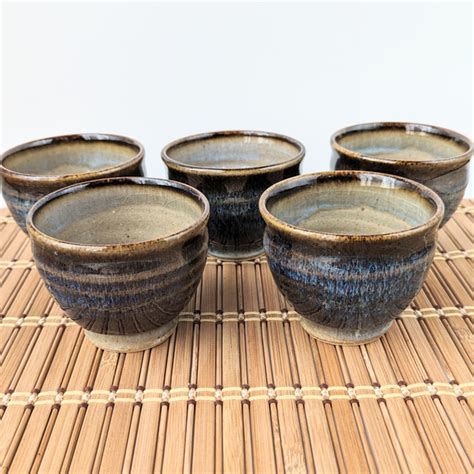 ディープブルーの番茶碗5客セット 【手仕事 民藝 和 陶器】 湯呑み 酒津焼 Kazu Pottery 通販｜creemaクリーマ