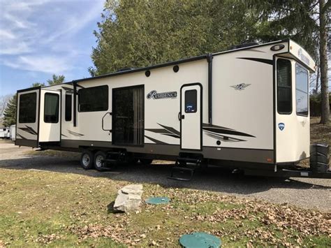 Used Travel Trailers & Park Models for Sale at Happy Hills Resort