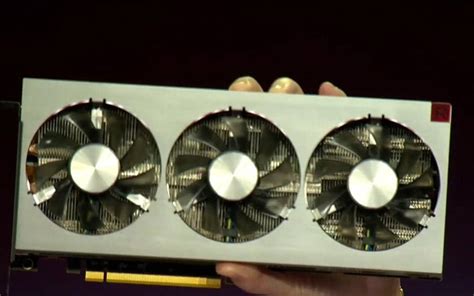 Ces Amd Pr Sente Le Radeon Vii Le Gpu Grav En Nm Aussi