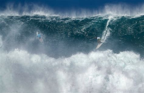 Lifeguard Wins Prestigious Eddie Aikau Big Wave Invitational In Massive Surf Orange County