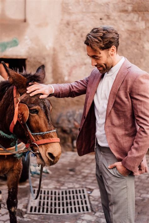 This wedding shoot is why you should elope in stylish Morocco