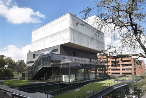 Facultad De Artes Pontificia Universidad Javeriana