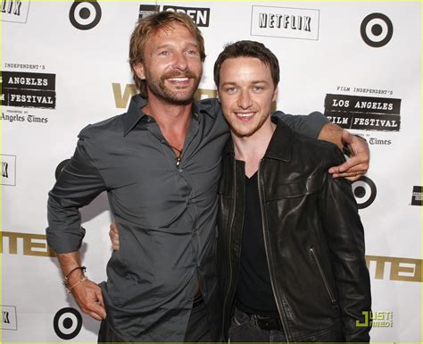 James Mcavoy Is A Wanted Hobbit Photo Pictures Just Jared