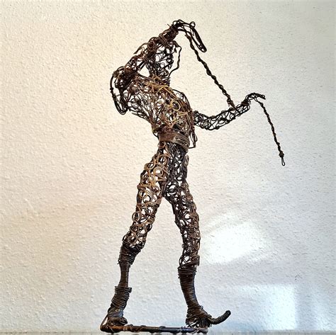 TWISTED WIRE SCULPTURE OF BANDERILLERO AND BULL – Modern Redux