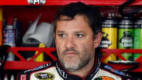 NASCAR champion Tony Stewart announces retirement from Sprint Cup | CTV News