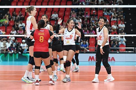 Pvl Pldt Makes Quick Work Of Galeries For 2nd Straight Win Abs Cbn News