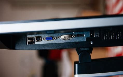 How To Connect an HDMI Laptop To a DisplayPort Monitor? (Step By Step ...