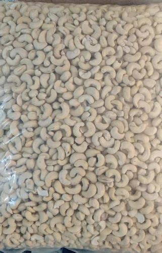 Whole Cashew Nut W320 Kaju Packaging Size 10 Kg At 555 Kg In