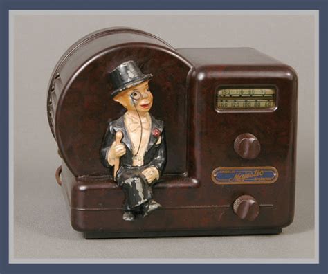 Hakes Charlie Mccarthy Majestic Radio