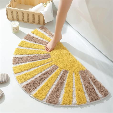 Amazon TRUEDAYS Bathroom Rugs Beige And White Sun Bath Mat Half