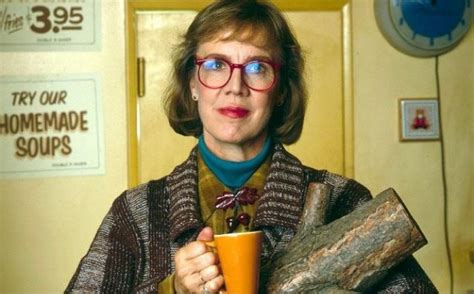 Twilight Language Twin Peaks Log Lady Dies