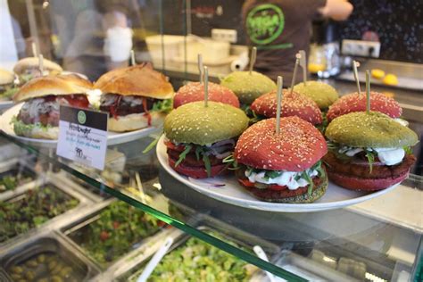 Babymoon: Vegan Food in Budapest, Hungary - The Conscientious Eater