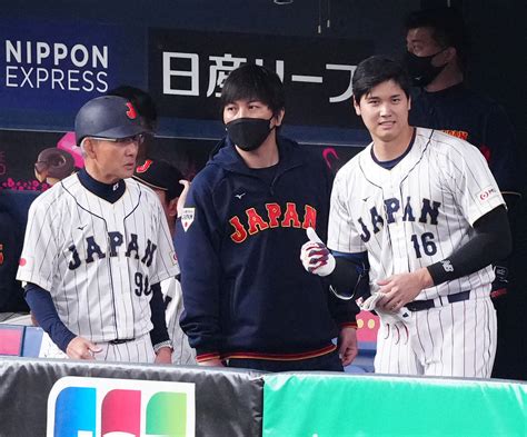 【wbc】どうする水原一平通訳？ 監督と審判の通訳にヌートバーのサポートまで侍支え大忙し Wbc2023写真ニュース 日刊スポーツ