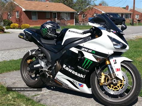 2006 Kawasaki Ninja ZX 6R Moto ZombDrive