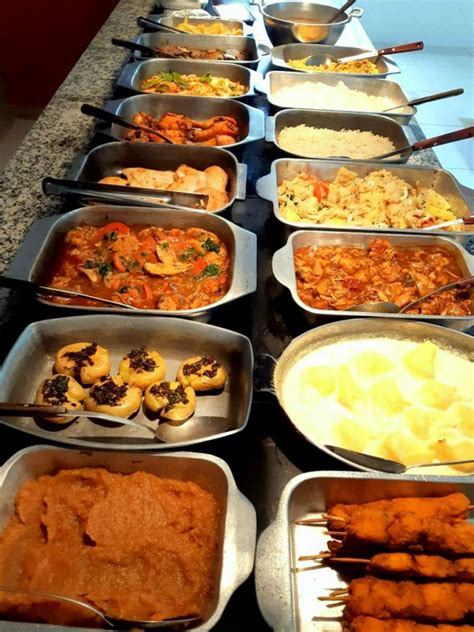 Almoço Mais Próximo De Mim
