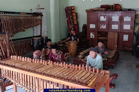 Lestarikan Kesenian Tradisional Rutan Bandung Gelar Karawitan Rutan