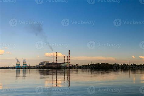 hydro power plant 46225933 Stock Photo at Vecteezy