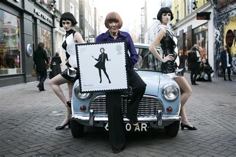 Dame Mary Quant British Fashion Designer Who Popularised The Mini