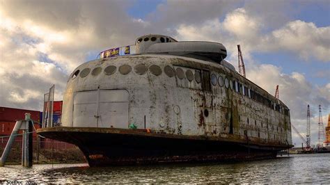 MV Kalakala: Rusting Hulk of Iconic Art Deco Ferry - Urban Ghosts