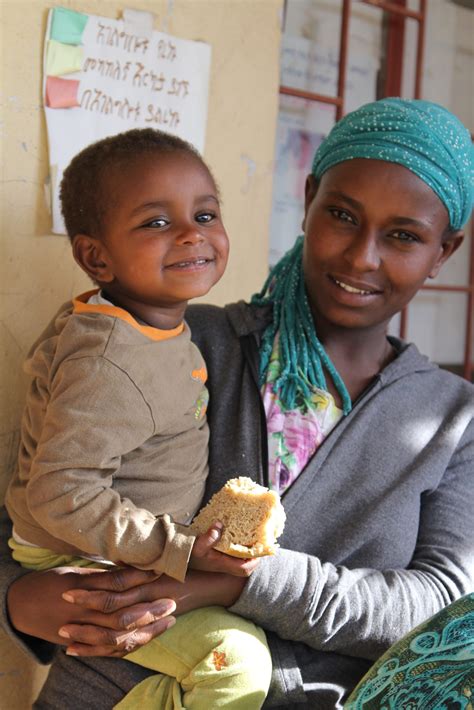 Reach, Expand, and Access Community Health (REACH) | EngenderHealth