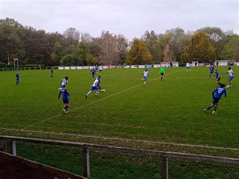 FOOTBALL Match Nul Entre Le FC Fleury 91 Et L ESTAC Troyes En Amical