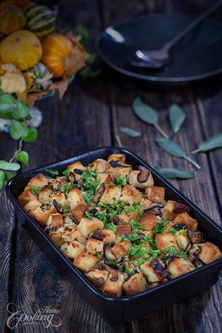 Caramelized Onion And Mushroom Puff Pastry Hand Pies