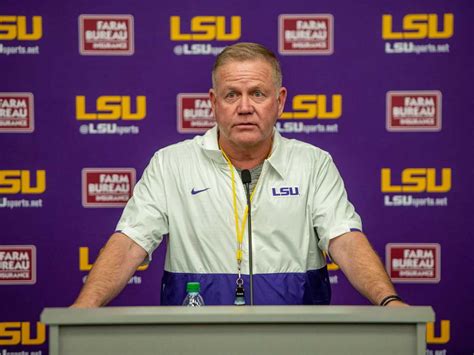 Brian Kelly Addresses Media After Day 1 Of Fall Camp Sports Illustrated Lsu Tigers News