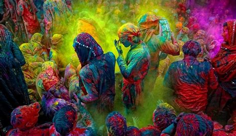 Pictures of Holi, the Festival of Colors, in Vrindavan