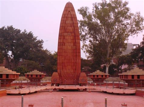 Jallianwala Bagh - Amritsar: Get the Detail of Jallianwala Bagh on Times of India Travel