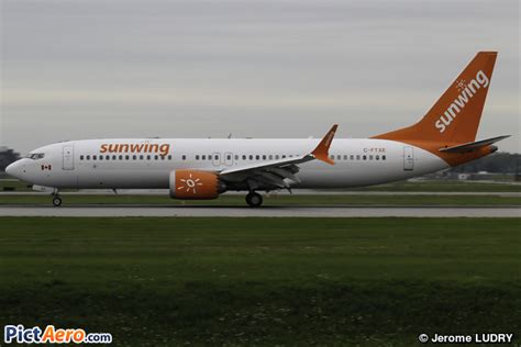 Boeing Max C Ftxe Sunwing Airlines Par Jerome Ludry Pictaero