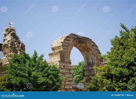 Ruinas De La Ciudad Antigua De Ephesus Foto De Archivo Imagen De