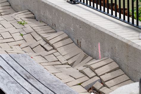 Contractors damage promenade during Gowanus Canal cleanup