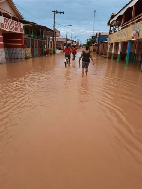 Imagem aérea mostra cheia do Iaco em Sena ContilNet Notícias